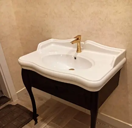 تركيب وصيانة حنفيات المياه الحديثة بواسطة معلم صحى الكويت 65823184